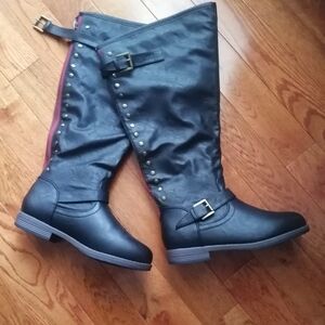 NEW Stylish Black Knee-High Women's Boots